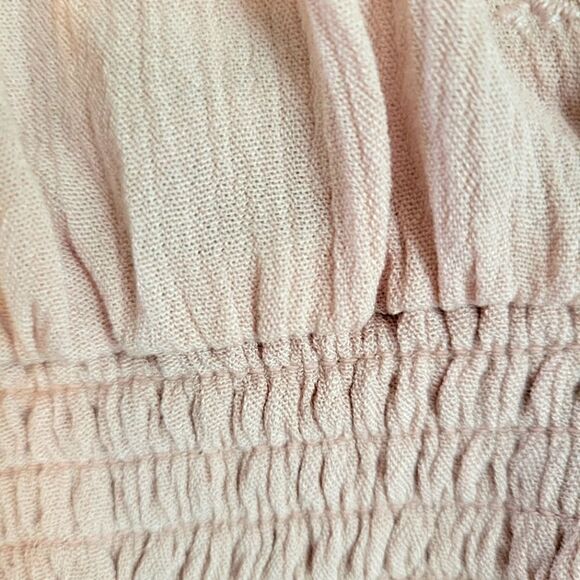 NWT MAURICE'S BUTTON UP V-NECK PINK BLOUSE WITH EYELET DESIGN SZ. M - Picture 3 of 6